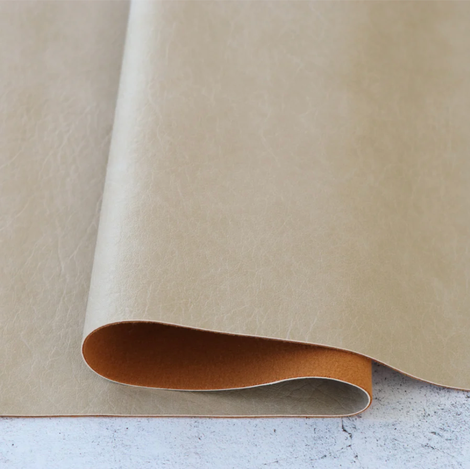 Sallie Tomato - High Quality Faux leather - Legacy