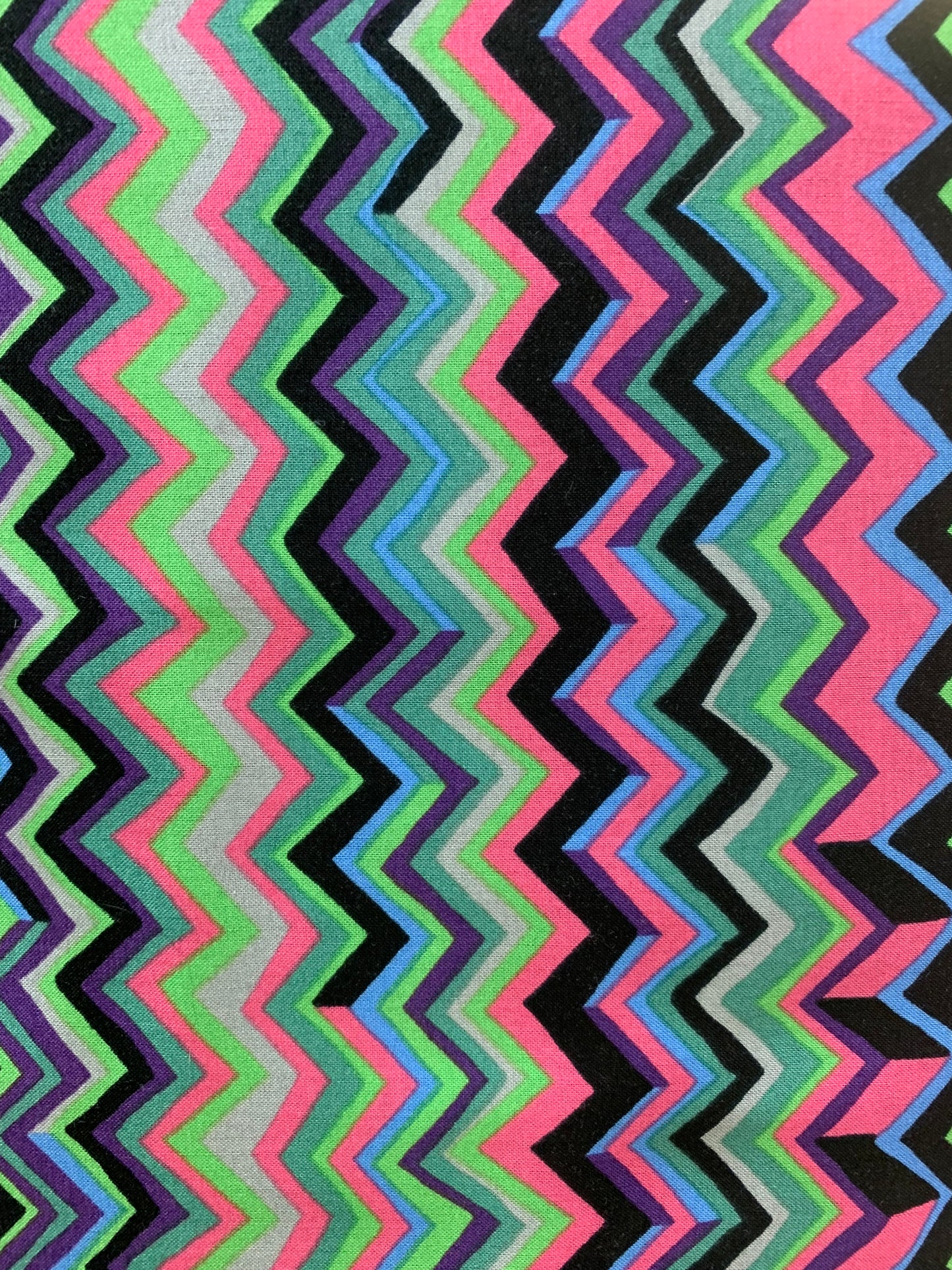 Free Spirit-Kaffe Fassett-Zig Zag-Agate #PWBM043-AGATE