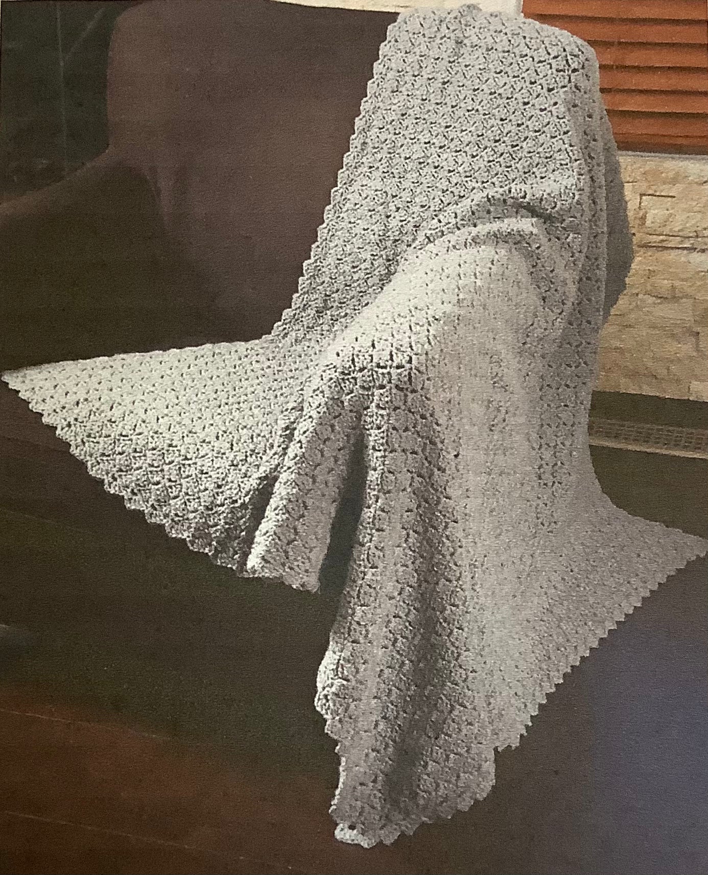 Schachenmayr - Shell Stitch Afghan Crochet Pattern