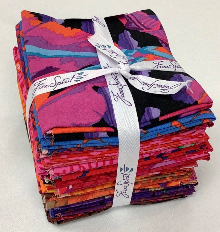 Free Spirit-Kaffe Fassett-Hot-Fat Quarter Bundle-25 Precut