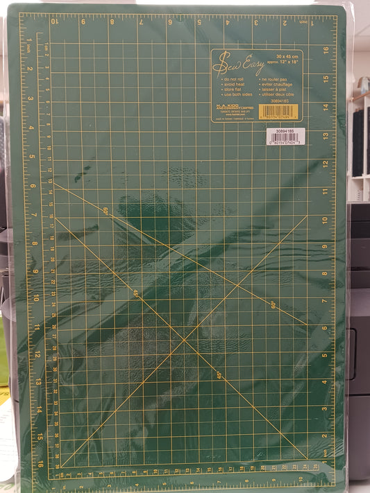 Sew Easy Cutting Mat 12" x 18"