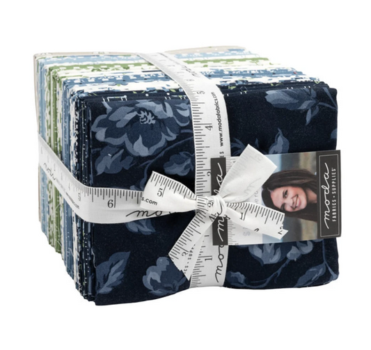 Moda Fabrics - Shoreline Fat Quarter Bundle