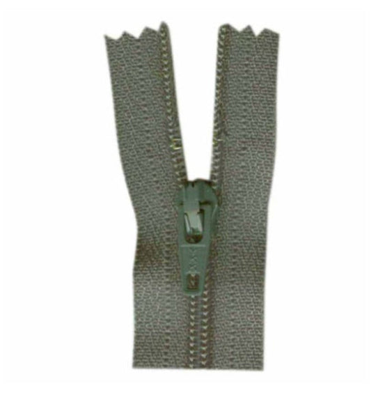 Costumakers-Closed End General Purpose Light Weight-Rail-Zipper (45cm)