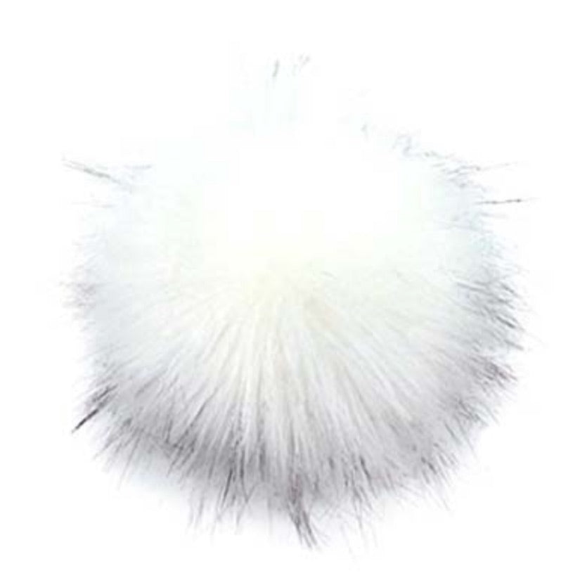 Estelle Yarns - Pompom with Snap