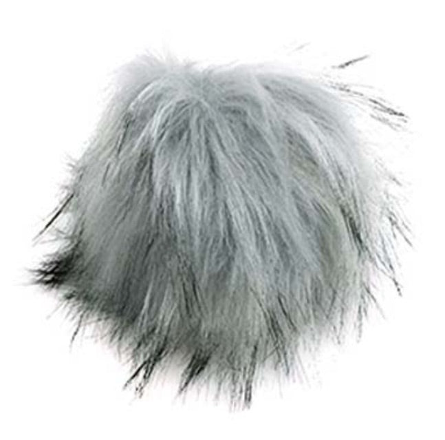 Estelle Yarns - Pompom with Snap