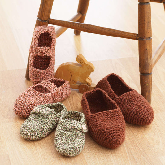 Bernat - Super Value Family Slippers Crochet Pattern